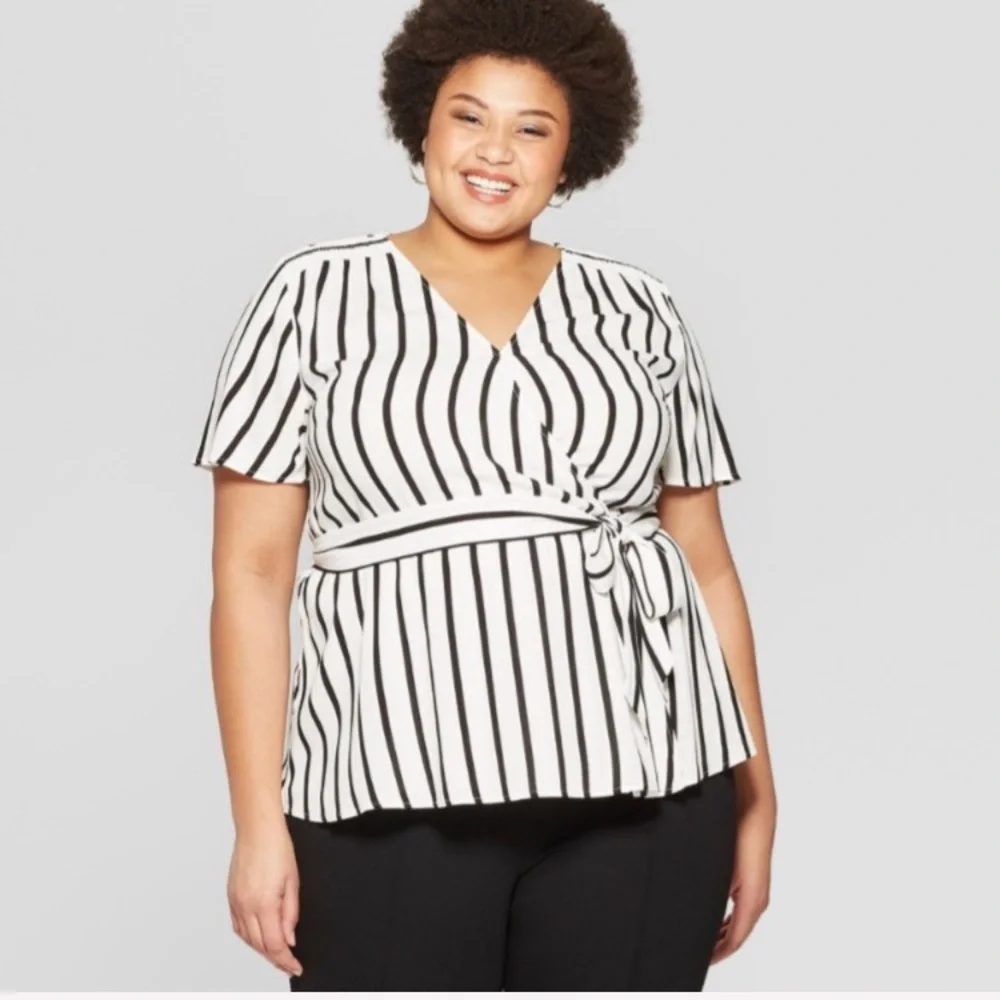NWT Ava & Viv Plus Size Striped Peplum Blouse - Picture 1 of 8
